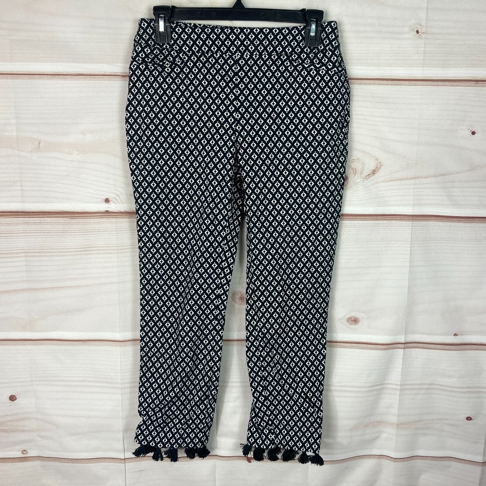 Chicos Pants Womens 00 2 Black Capri Straight Leg Geometric Pull On Fringe Trim